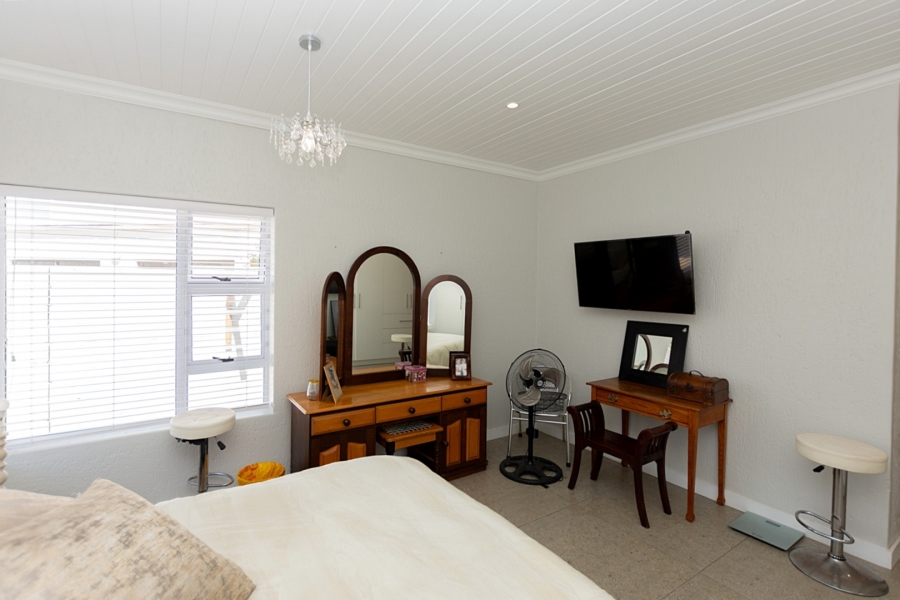 3 Bedroom Property for Sale in Port Owen Western Cape